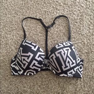 Wear Everywhere Push-Up